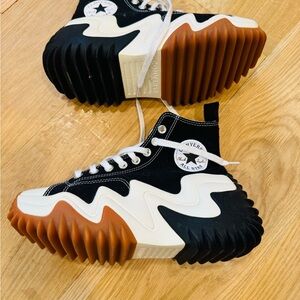 Women’s Converse Run Star Motion HI Top